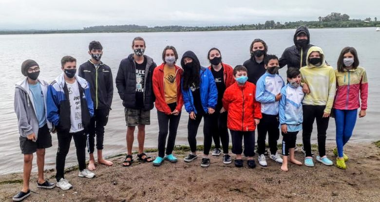 Competencia de aguas abiertas para nadadores de Deportes Río Cuarto