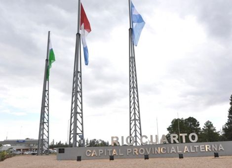 Protesta de camioneros en rotonda Wittouck