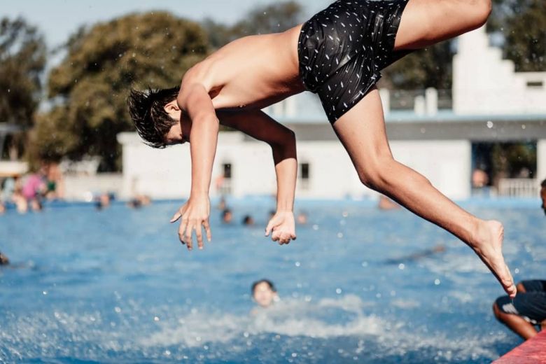 El verano se vive a pleno en los piletones municipales