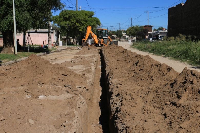 Avanza la ampliación de la red de desagües cloacales