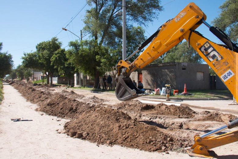 Avanza la ampliación de la red de desagües cloacales