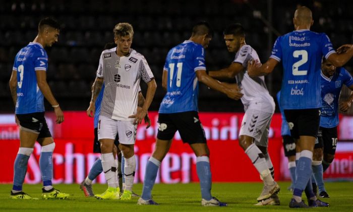 Estudiantes perdió el ascenso en los penales