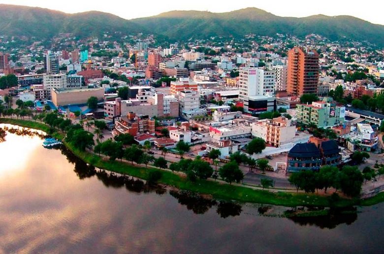 Gira promocional de Carlos Paz por Semana Santa