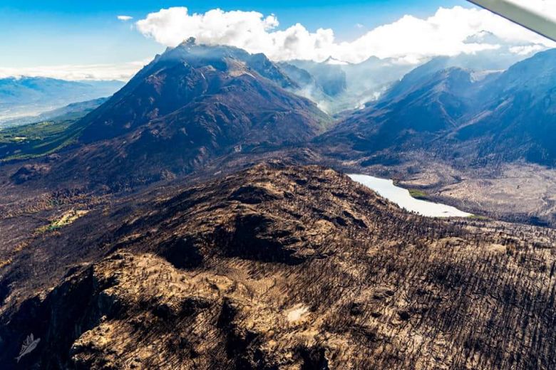 “Lo único que nos queda es la tierra quemada”