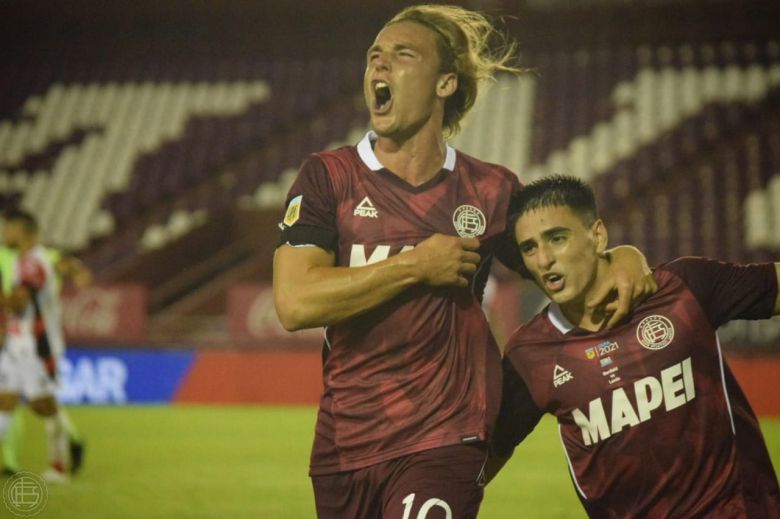  Lanús ganó y es escolta