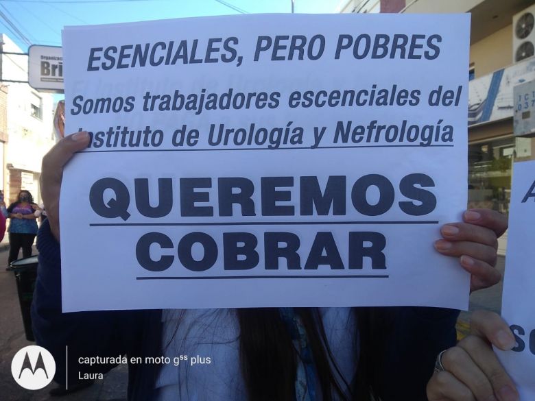 "Nos dicen que si PAMI no paga, nosotros no cobramos"