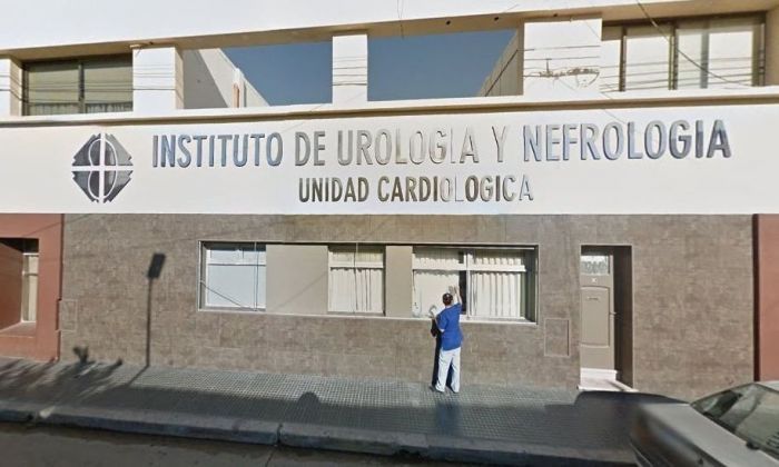 Sigue el conflicto de los trabajadores del Instituto de Urología por retraso en los pagos