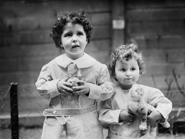 Los Huérfanos del Titanic: la increíble historia de los 2 nenes que sobrevivieron al naufragio y la búsqueda desesperada de su madre