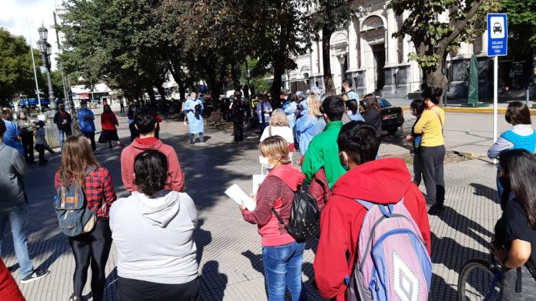 Trabajadores de la salud visibilizaron su crítica condición laboral