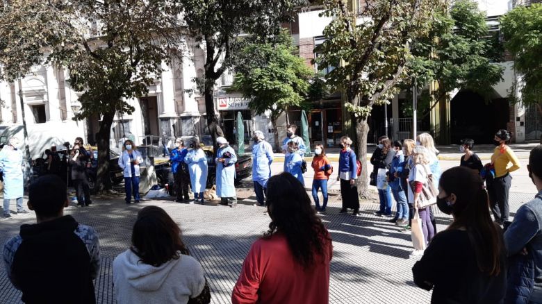 Trabajadores de la salud visibilizaron su crítica condición laboral