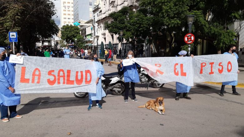 Trabajadores de la salud visibilizaron su crítica condición laboral