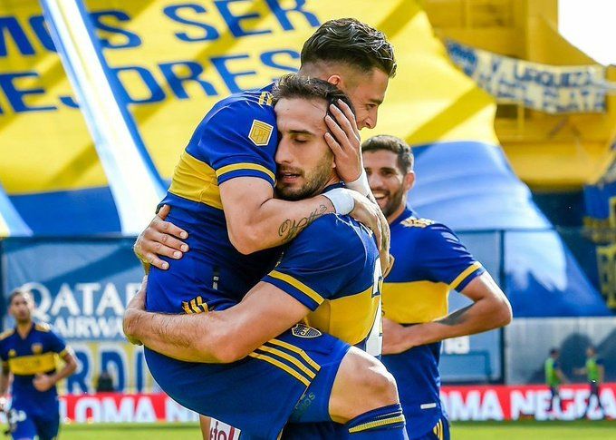 Boca clasificó y Central ganó el clásico