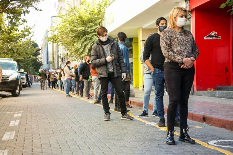 Córdoba reportó 1.850 casos nuevos y tres fallecimientos por Covid-19