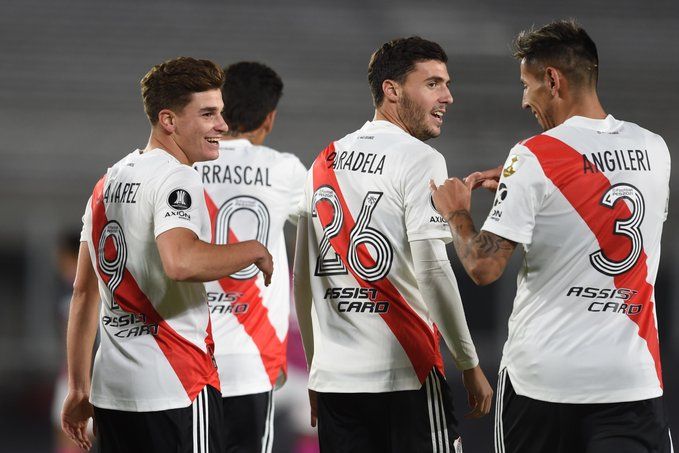 Victorias de River y Vélez