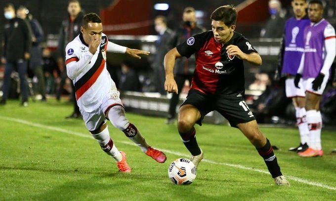 Newell's se despidió 