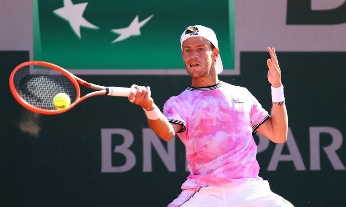 Schwartzman avanzó  a tercera ronda