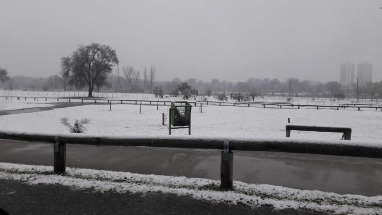 Después de 14 años nevó en Río Cuarto 