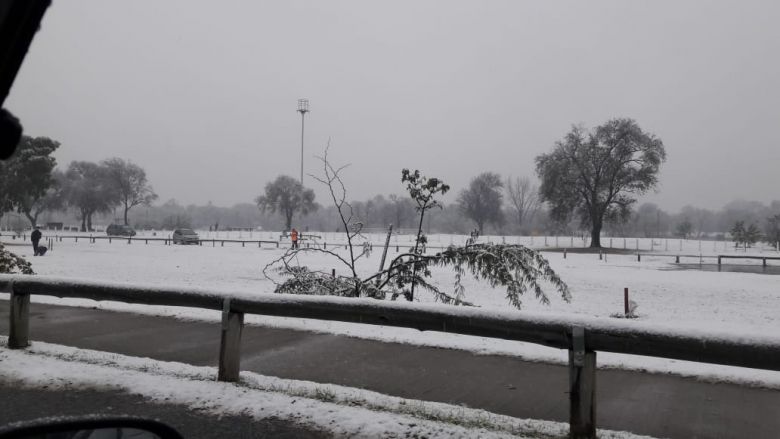 Después de 14 años nevó en Río Cuarto 