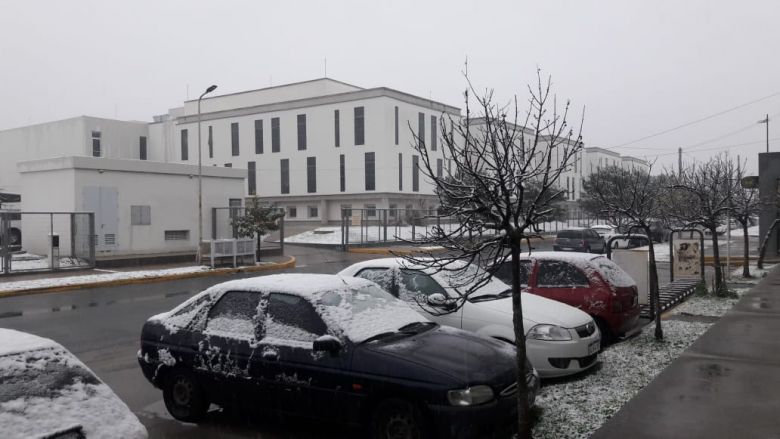 Después de 14 años nevó en Río Cuarto 