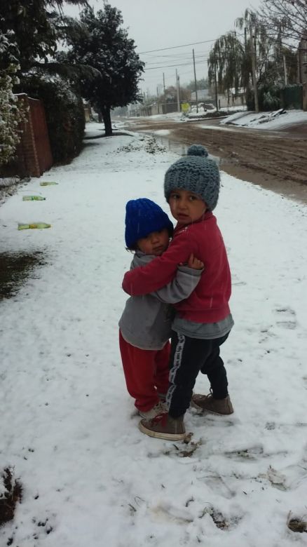 Después de 14 años nevó en Río Cuarto 