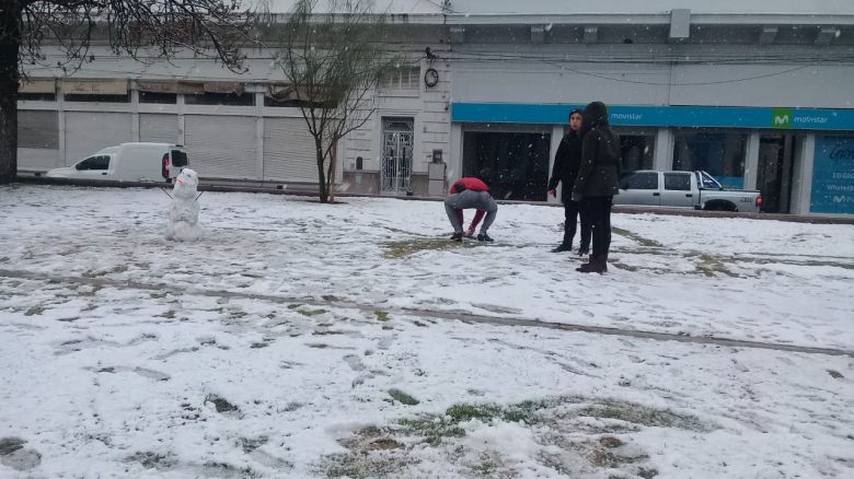 Después de 14 años nevó en Río Cuarto 