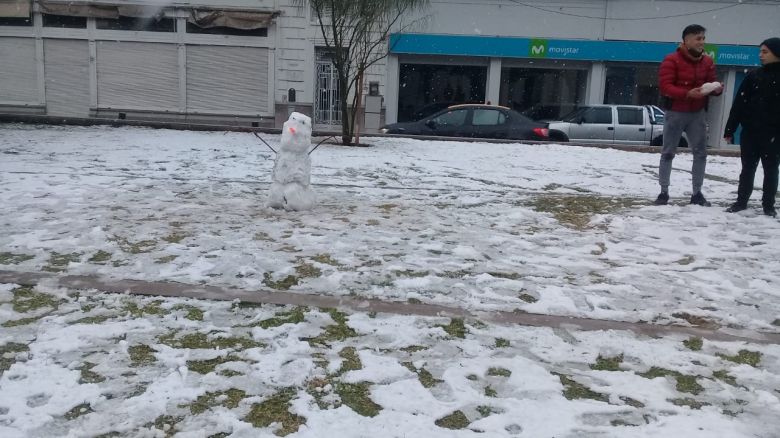 Después de 14 años nevó en Río Cuarto 