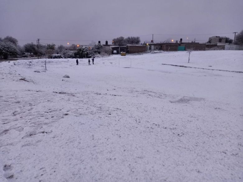 Después de 14 años nevó en Río Cuarto 