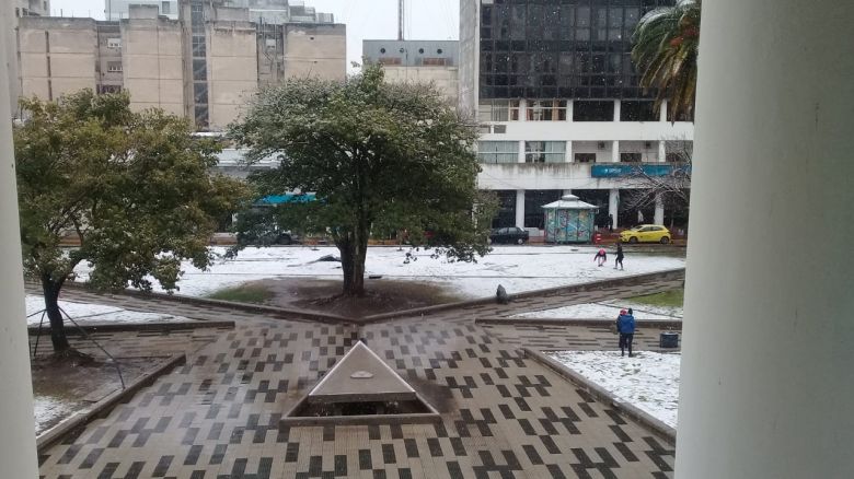 Después de 14 años nevó en Río Cuarto 