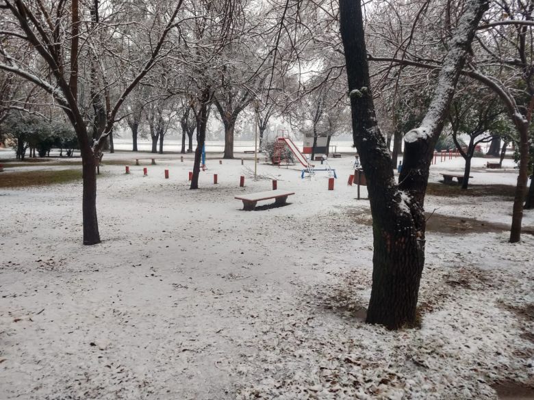 Después de 14 años nevó en Río Cuarto 