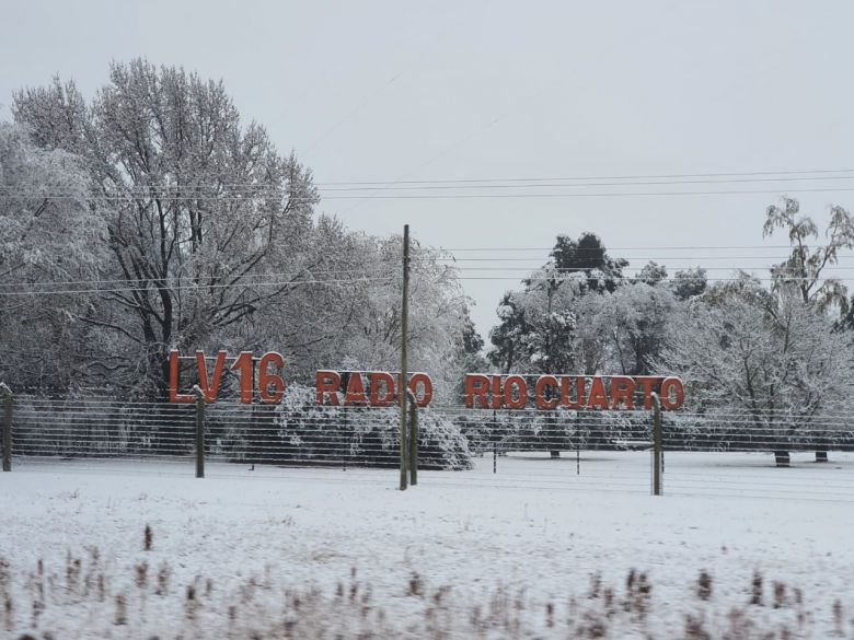 Después de 14 años nevó en Río Cuarto 