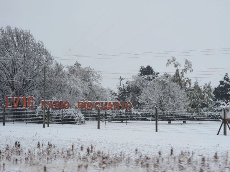 Después de 14 años nevó en Río Cuarto 