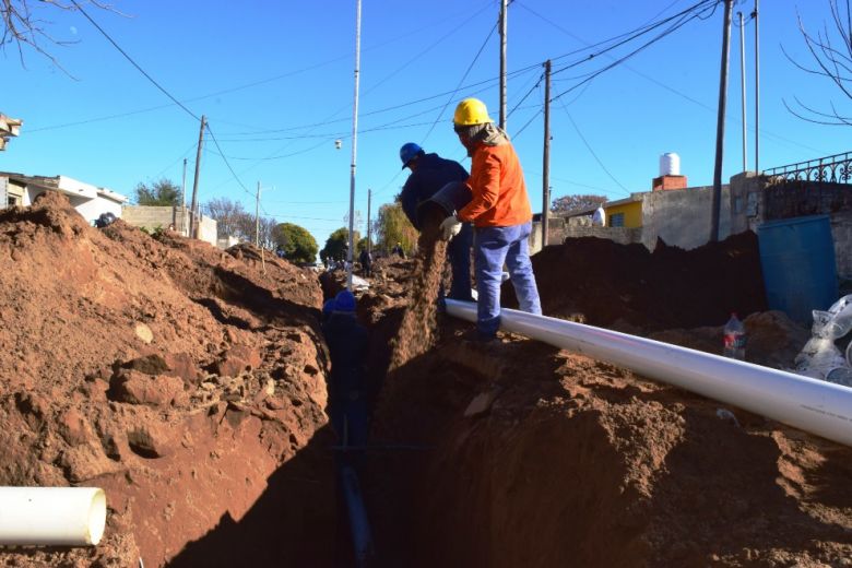 Avanza la ampliación de la red de desagües cloacales