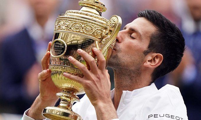 Novak Djokovic a lo grande