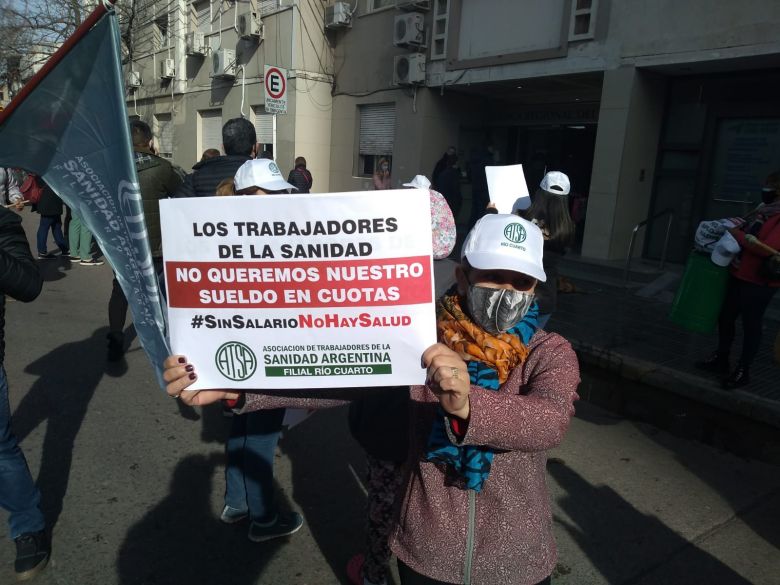 Continúa el reclamo nacional de los trabajadores de la Sanidad por las paritarias