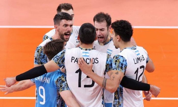 Argentina derribó  al poderoso Italia y es semifinalista