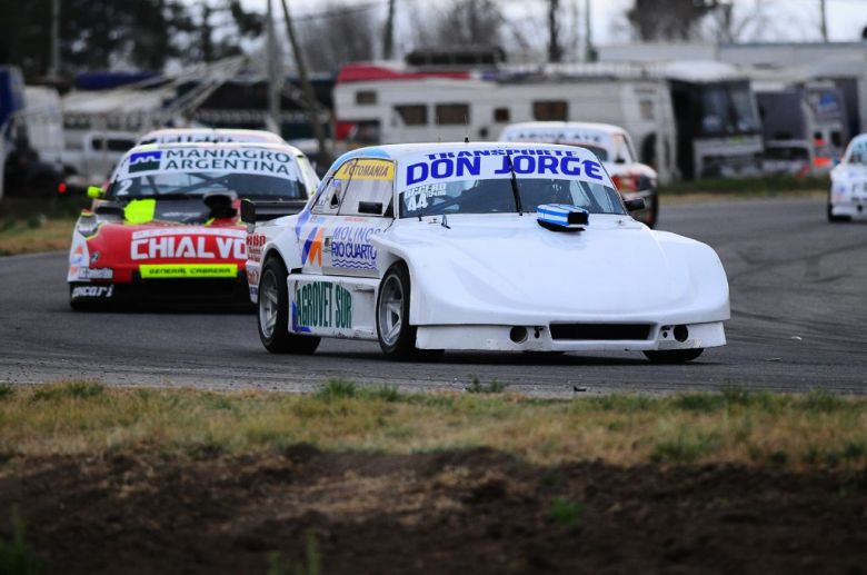 Con grandes competencias se completó la 8° fecha del Córdoba Pista