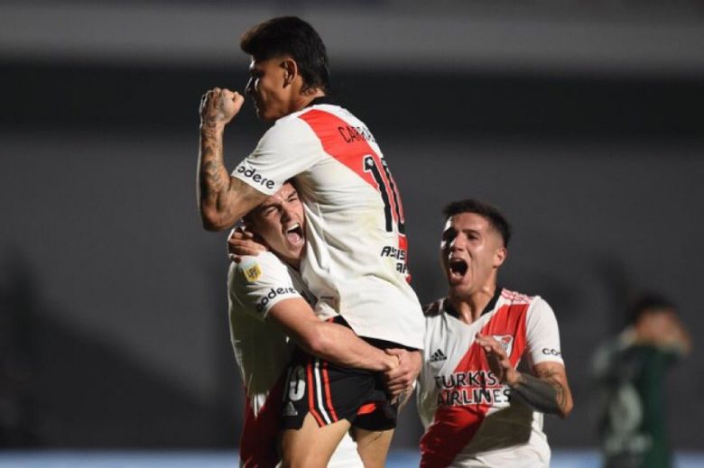 River ganó sobre la hora 