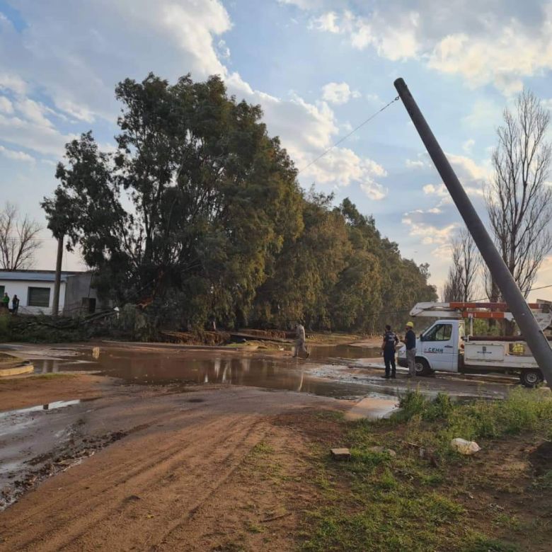 Huinca Renancó se recupera de la fuerte tormenta que causó destrozos