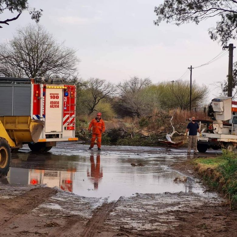 Huinca Renancó se recupera de la fuerte tormenta que causó destrozos