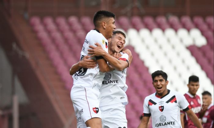 Perdió Lanús ante Newell's y Talleres es único líder