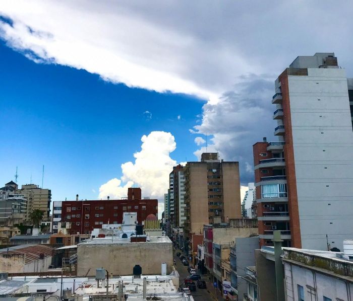 Miércoles lluvioso y con tormentas eléctricas