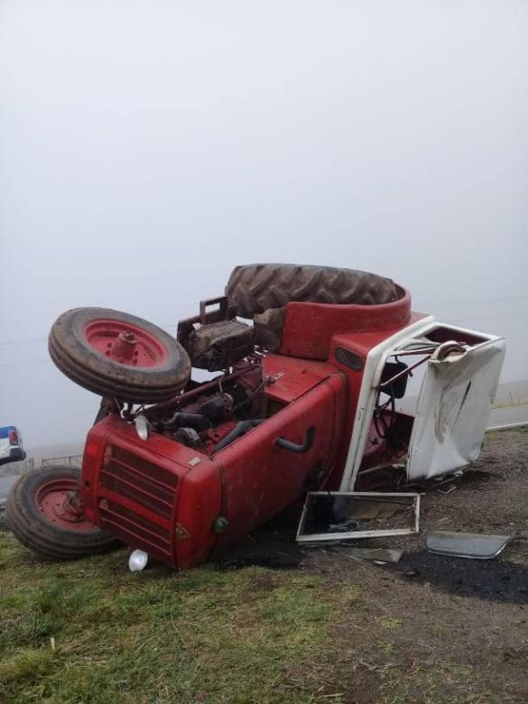 Cuatro heridos a causa de una colisión entre un tractor y un automóvil 