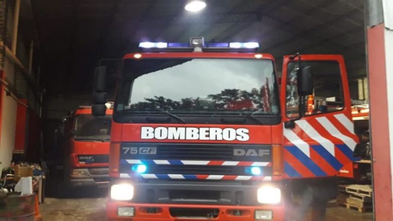 Temporal: Quedó atrapado en una casilla y fue rescatado por Bomberos de Huinca