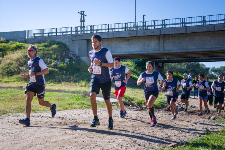 El cross nocturno se suma a la campaña “Todos por Lolo”