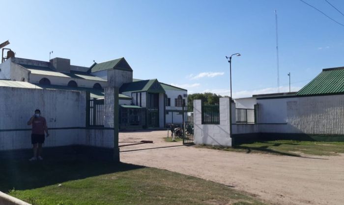 Una fuga de amoníaco del sistema de refrigeración del Frigorífico Penny Lane motivó la evacuación en la Ciudad de los Niños