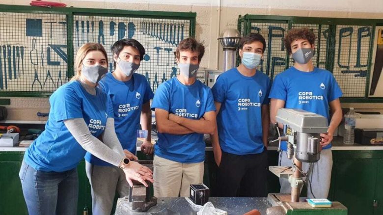 Los "Messi" de la robótica son riojanos y diseñaron una plataforma para estudiar en pandemia