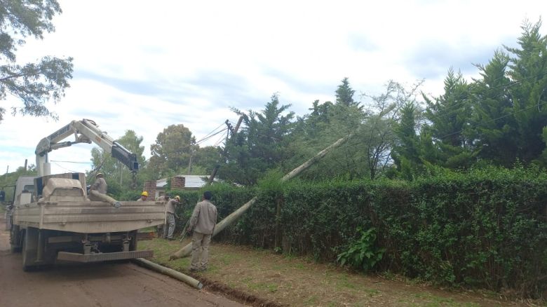 Nicolás Bruzzone: una tormenta en la madrugada causó importantes destrozos