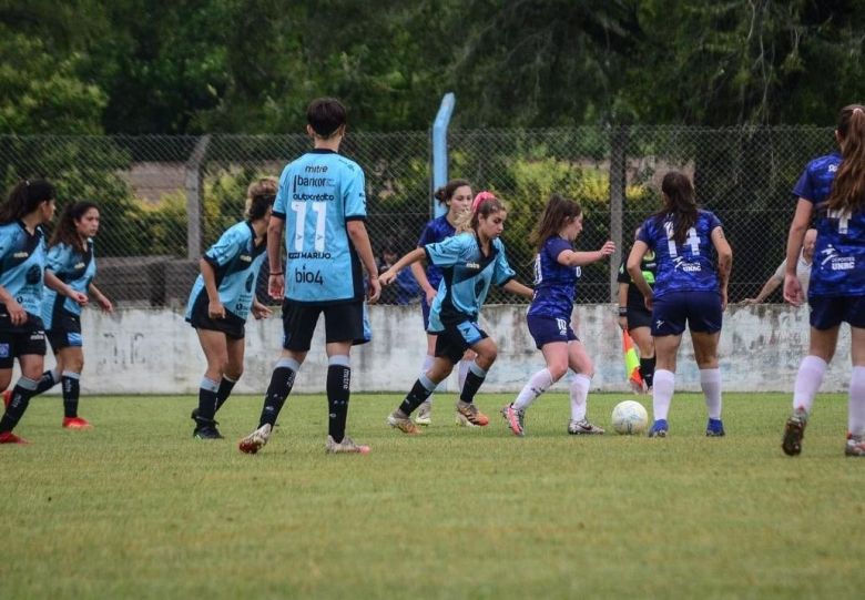 “Académicas” y “Leonas” van por la gloria