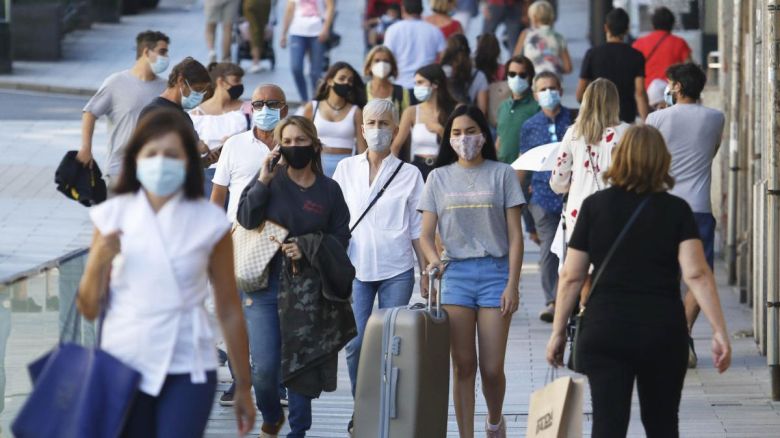 Argentina es el sexto país en el mundo y el primero en la región con más infecciones de COVID-19 en un día