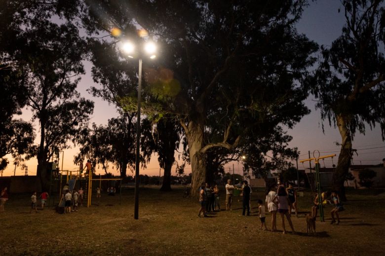 Habilitaron una nueva plaza en barrio Alberdi